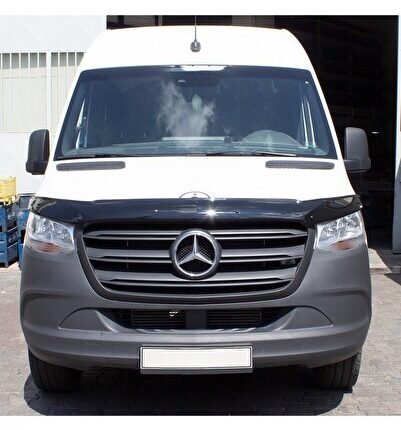 Mercedes Sprinter Kaput Rüzgarlığı Maskesi 2018 ve üzeri Parlak Siyah