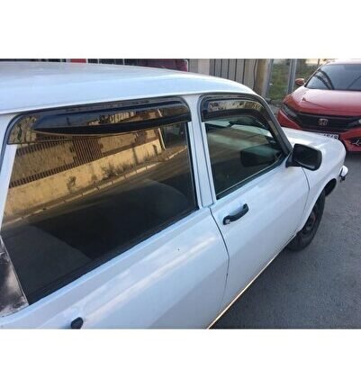 Renault 12 Sedan Cam Rüzgarlığı 1972