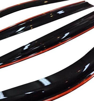 Hyundai i20 Kırmızı Kromlu Cam Rüzgarlığı 2014-2021 Arası