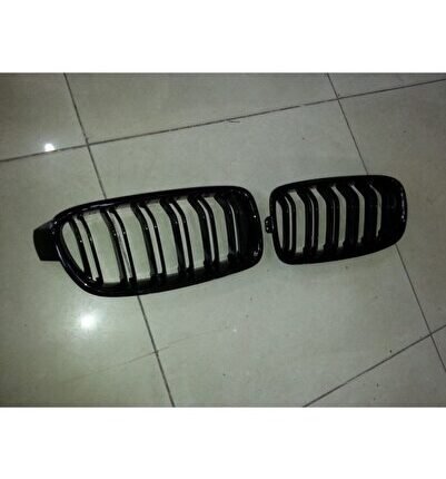 2016-bmw F30 M3 Böbrek Çift Çizgi Parlak Siyah Ithal Ürün