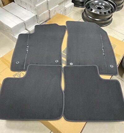 55177526 Fiat Egea Sedan Uyumlu Orijinal Halı Paspas Takımı 2015-2025