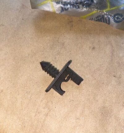 FİAT TEMPRA SLX TOFAŞ DOĞAN KARTAL ŞAHİN  131 BORU/HORTUM KLİPSİ  OPAR  ESKİ ÜRETİM