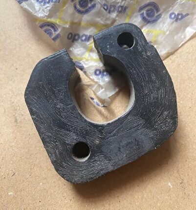 MURAT 124/SERÇE GAZ  PEDAL TAŞIYICI BAKALİTİ SPORTU ALT   OPAR