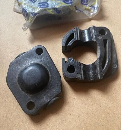 MURAT 124/SERÇE GAZ  PEDAL TAŞIYICI BAKALİTİ SPORTU TAKIM   OPAR