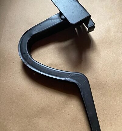 TOFAŞ DOĞAN ŞAHİN BAGAJ MENTEŞESİ SAĞ   ESKİ ÜRETİM