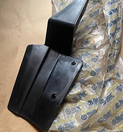 TOFAŞ DOĞAN KARTAL ŞAHİN FAR YAN PLASTİĞİ SAĞ  OPAR ESKİ ÜRETİM