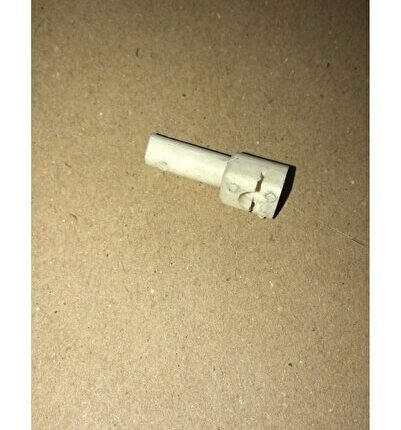 TOFAŞ DOĞAN KARTAL ŞAHİN MURAT 131 GAZ TELİ UÇ SOKETİ ESKİ ÜRETİM