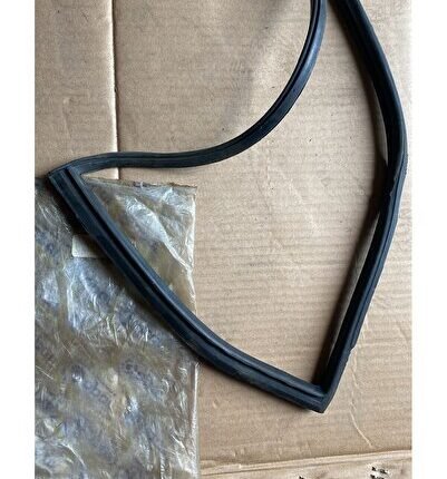 MURAT 131 DKS ARKA CAM KELEBEK FİTİLİ OPAR