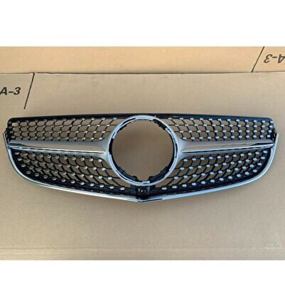 E Serisi W207 Coupe-cabrio Diamond (elmas) Ön Panjur 2014-2016