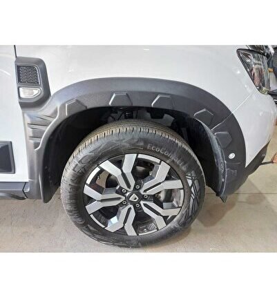 Dacia Duster 2018 Sonrası Uyumlu Bal Peteği Hornet Dodik Seti 12 Prç (SENSÖRLÜ)