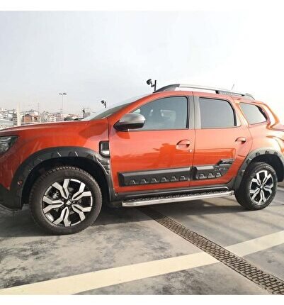 Dacia Duster Dodik Seti - Çamurluk ve Kapı, Hornet (12 Parça) | (2018-2024)