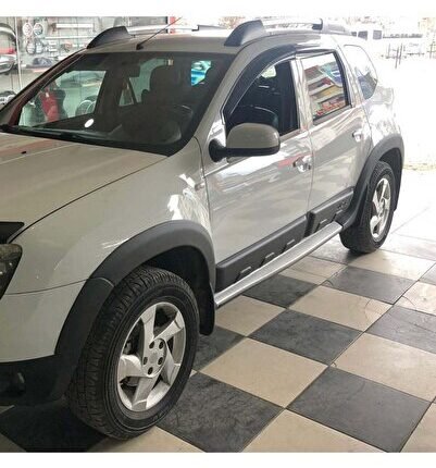 Dacia Duster Dodik Seti - Çamurluk ve Kapı, Hornet (12 Parça) | (2010-2018)
