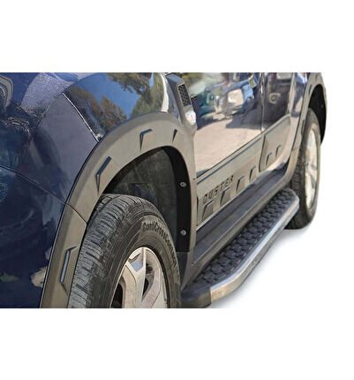 Dacia Duster Dodik Seti - Çamurluk ve Kapı, Damalı, Sensör Delikli (12 Parça) | 2018-2024 Arası