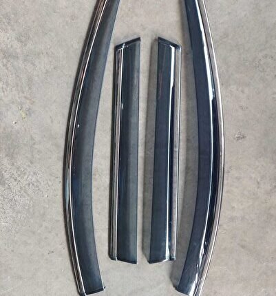 Dacia Duster 2010-2017 Uyumlu Kromlu Cam Rüzgarlığı A+kalite