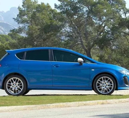 OMSA Seat Leon 1P HB Krom Cam Alt Çıtası 2005-2012 Arası