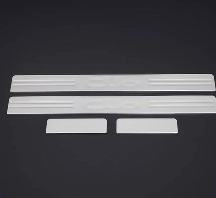 OMSA Renault Clio 3 Krom Kapı Eşiği 4 Parça Taşlı 2005-2012 Arası