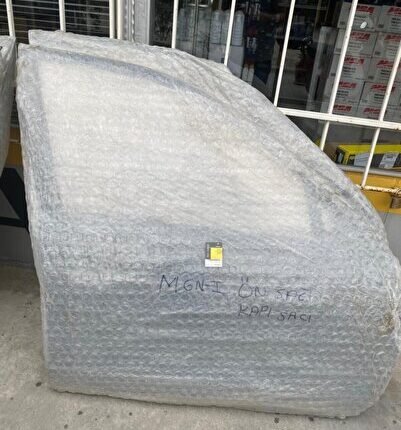Megane Uyumlu  Kapı Sacı Sağ Ön 7752258076