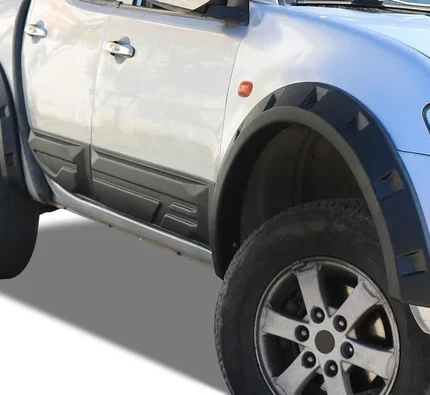 Mitsubishi L200 Çamurluk Dodik Seti 4 Parça Abs 2006-2015 Arası