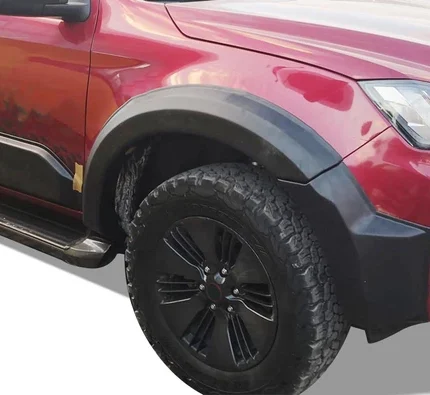 Isuzu D-Max Çamurluk Dodik Set 6 Parça Abs 2020-2024 Arası